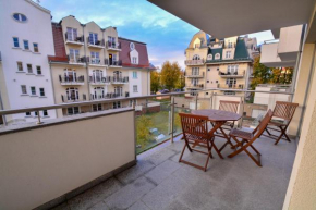 Apartamenty na Wyspie - Stella Baltic - Parking